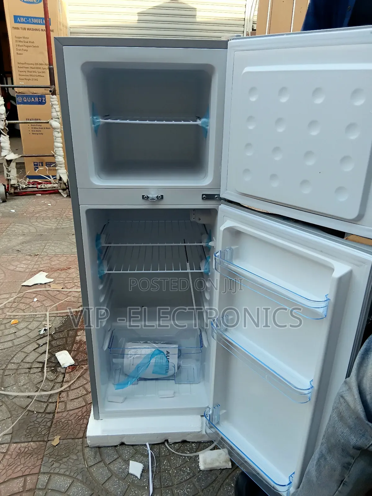 Aucma Refrigerator 222 Model