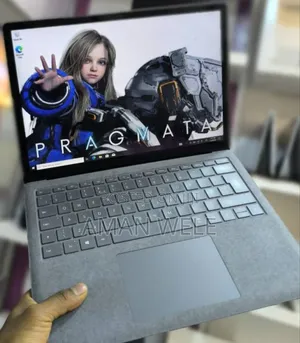 New Laptop Microsoft Surface 16GB Intel Core I7 SSD 256GB