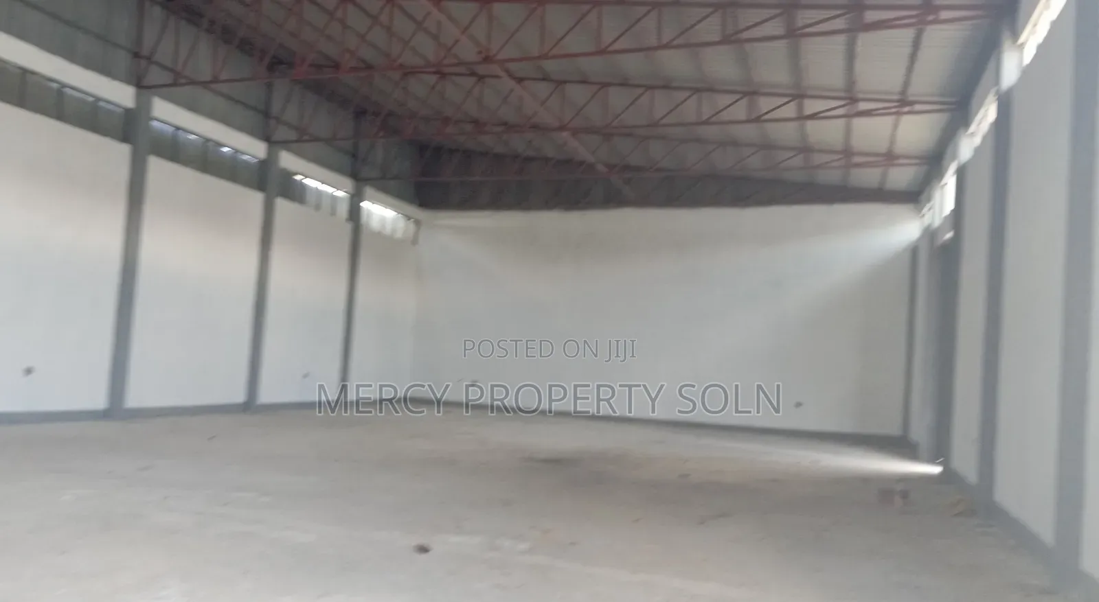 Warehouse for Rent Goro Area Near Asphalt Road