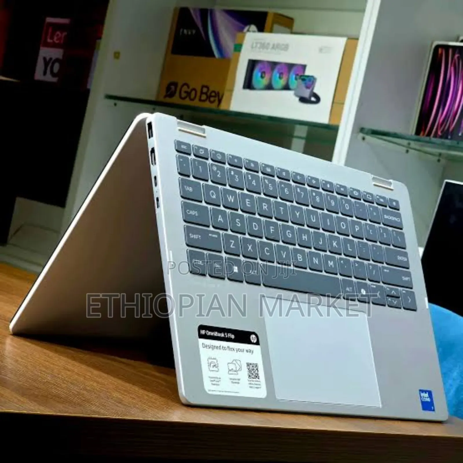 New Laptop HP OmniBook 5 Flip 14-fp0023dx 16GB Intel Core 7 SSD 512GB