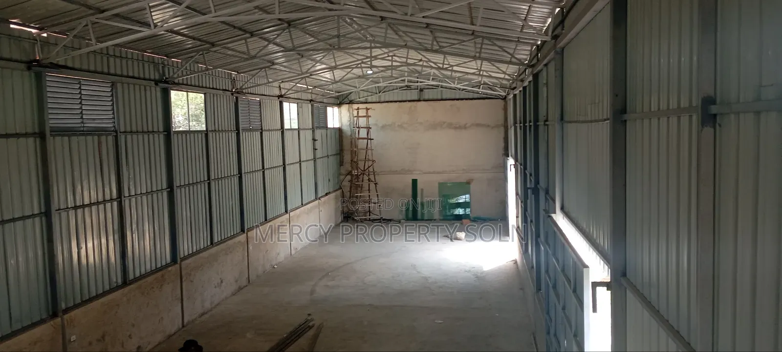 Warehouse for Rent CMC Area With 200kv Power Supply