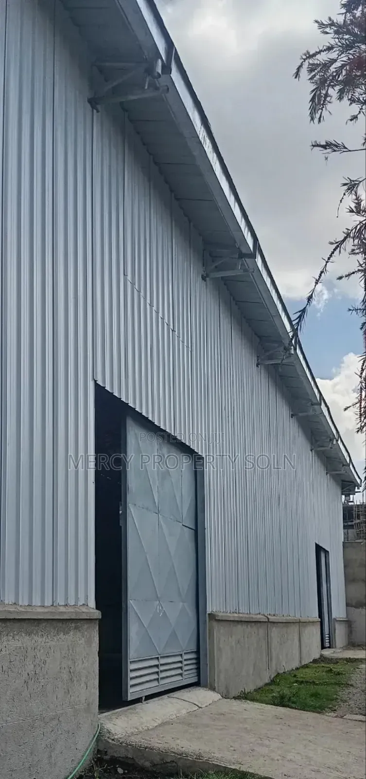 Warehouse for Rent CMC Area With 200kv Power Supply