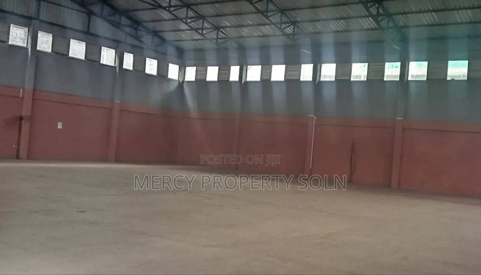 የሚከራይ መጋዘን ቦሌ አዲስ አበባ አስፓልት መንገድ ዳር፣ 3ፌዝ ቆጣሪ ያለው