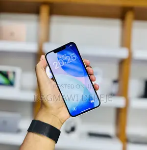 New Apple iPhone 13 128 GB White