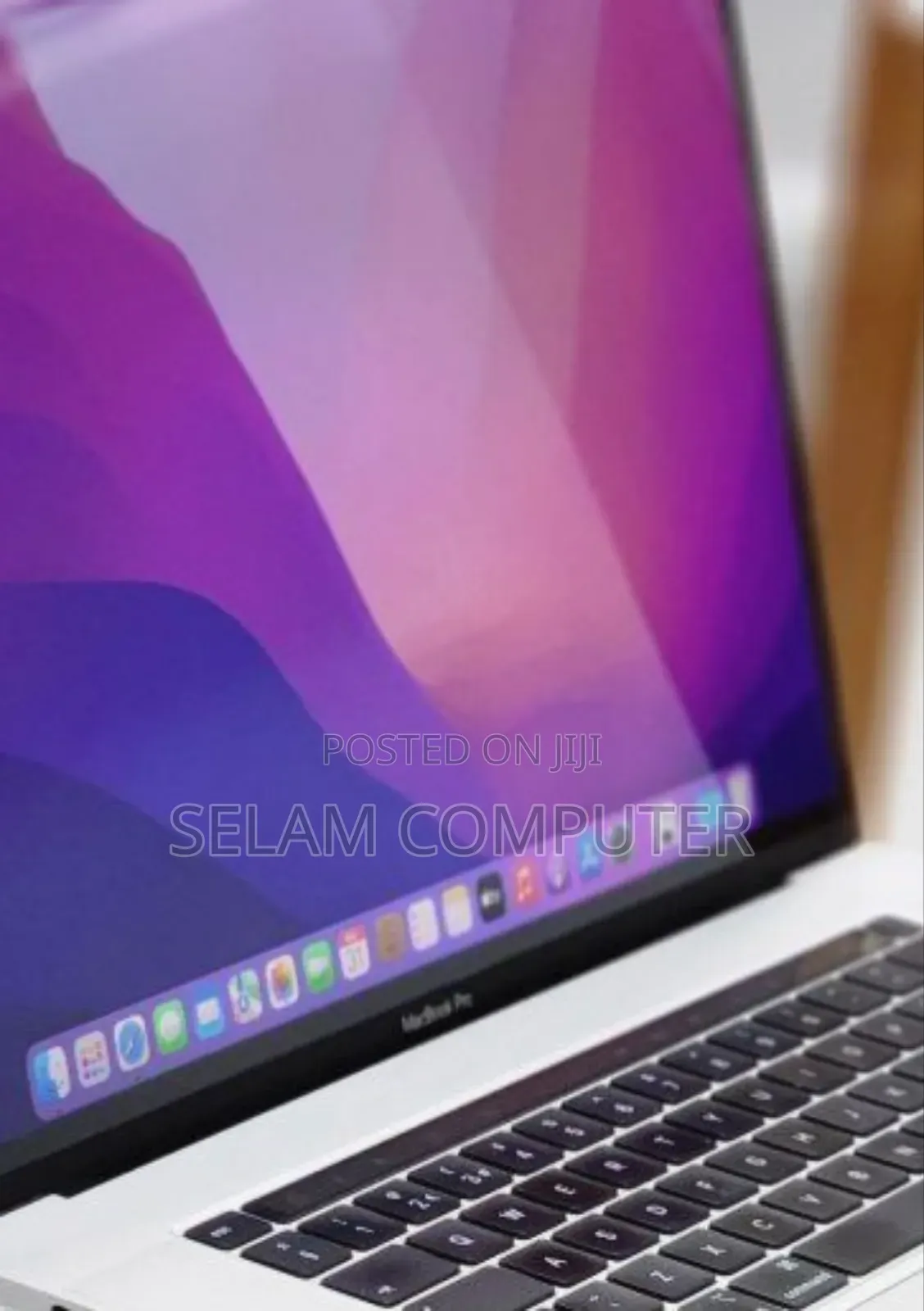 New Laptop Apple MacBook Pro 2019 16GB Intel Core I7 SSD 512GB