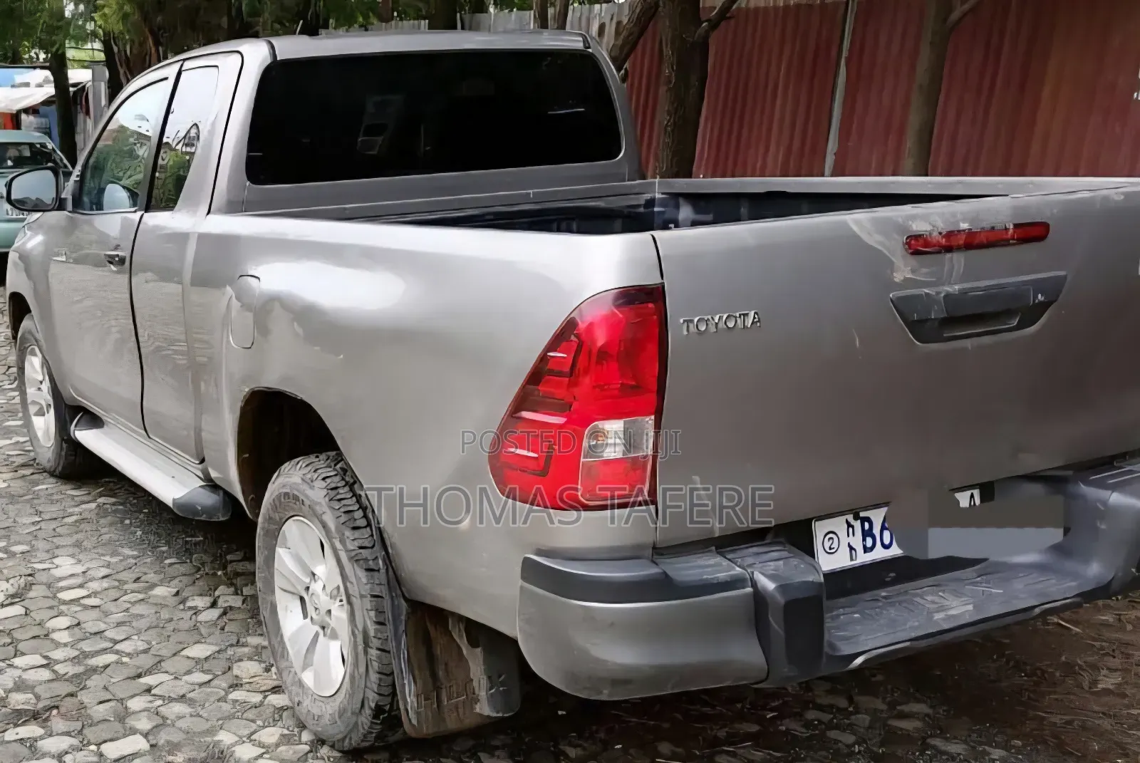 Toyota Hilux 2020 Gold