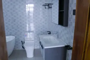 Furnished 10bdrm House in Bole for sale