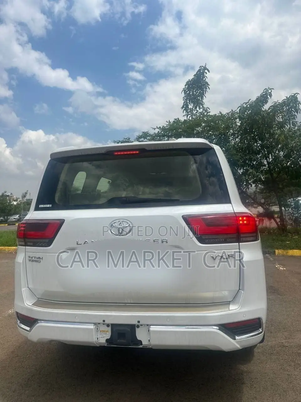 Toyota Land Cruiser 3.3 Diesel 4WD 2022 White