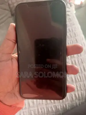 Apple XR 128 GB Black