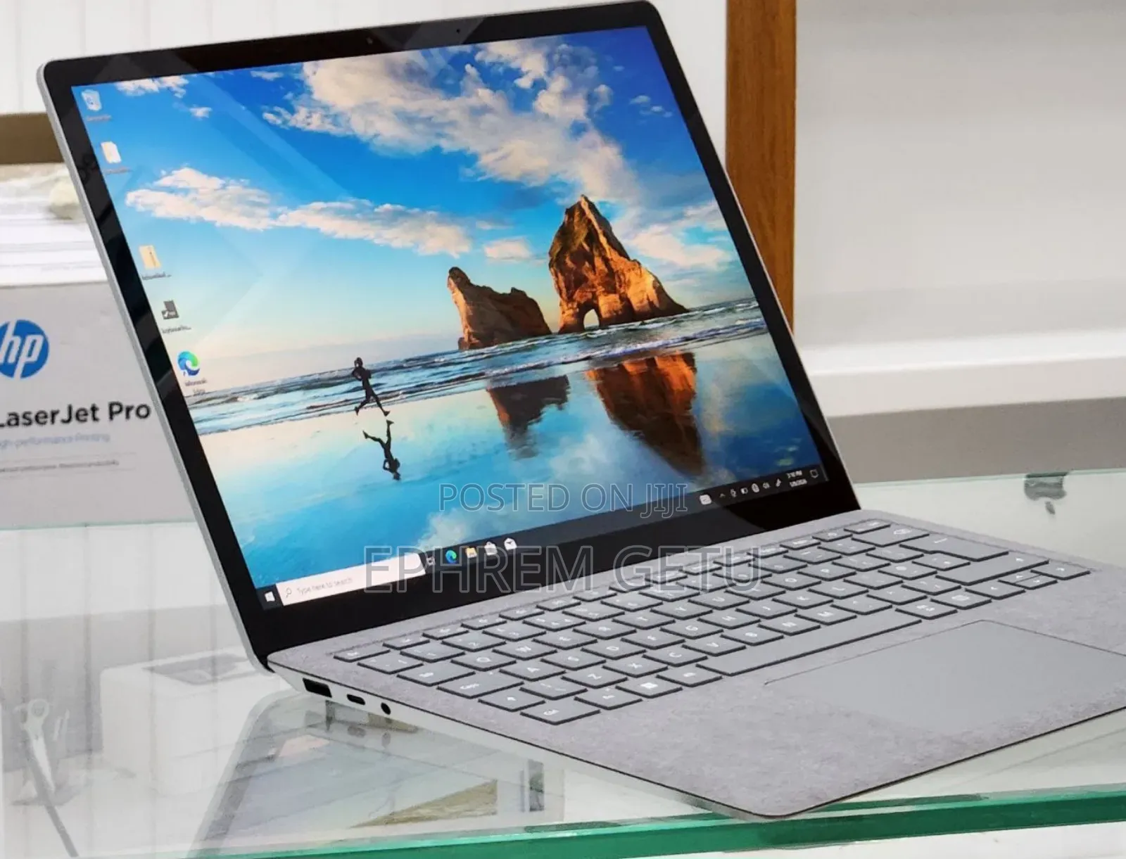 New Laptop Microsoft Surface 16GB Intel Core I7 SSD 256GB