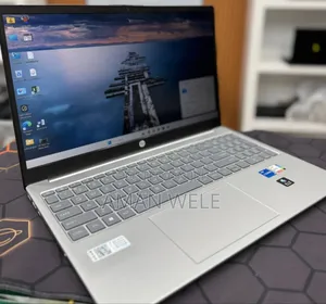 New Laptop HP Stream Notebook 16GB Intel Core I5 SSD 1T