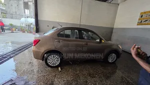 Suzuki Dzire 2021 Gold