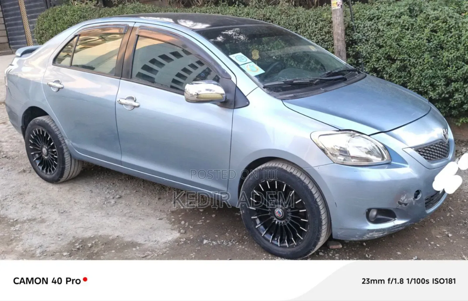 Toyota Yaris 2010 Blue