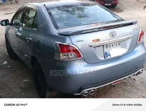 Toyota Yaris 2010 Blue