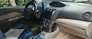 Toyota Belta 2010 Blue