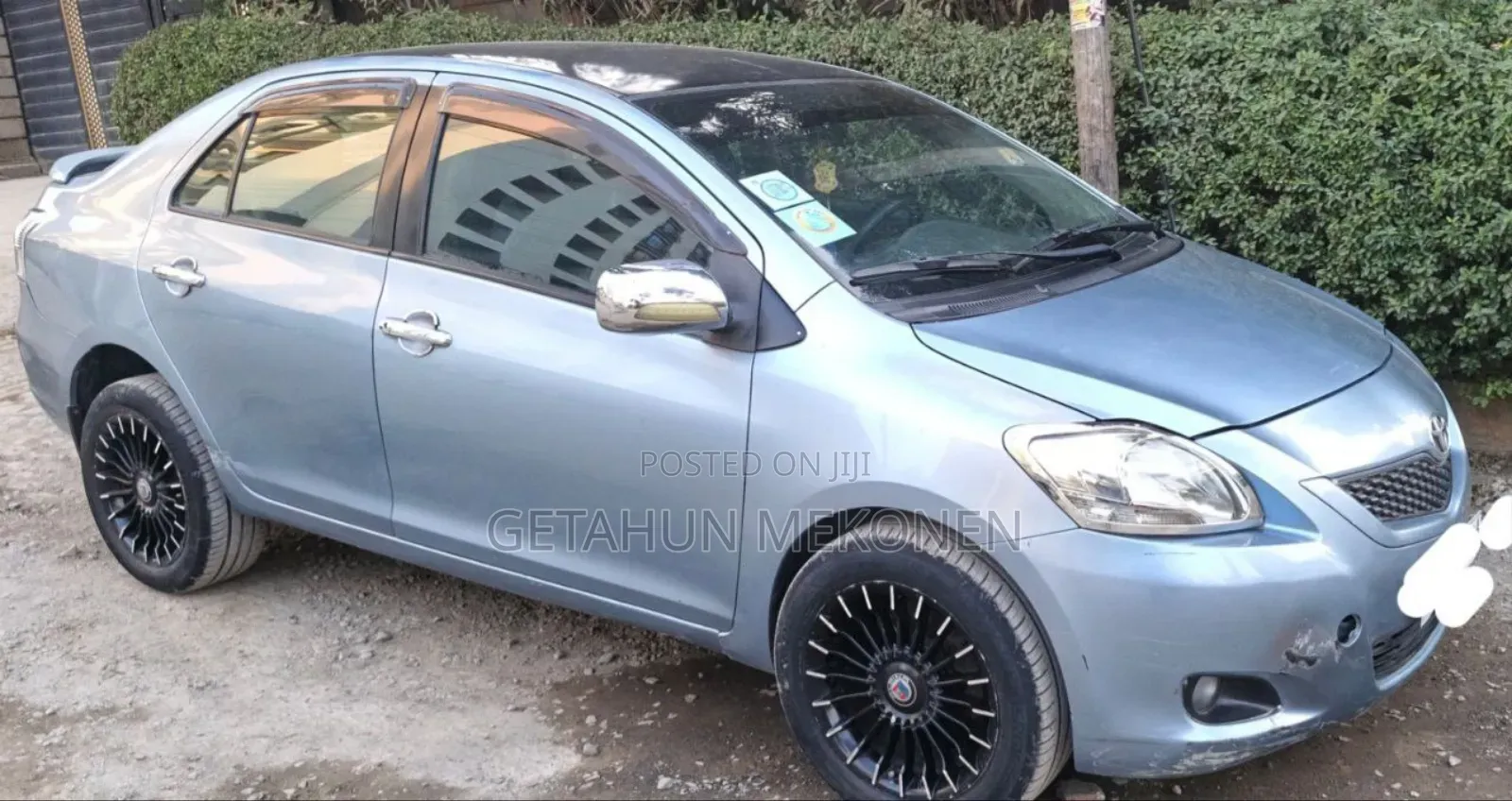 Toyota Belta 2010 Blue