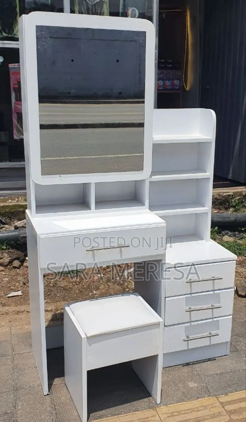 Dressing ,Kosmo Maskemecha