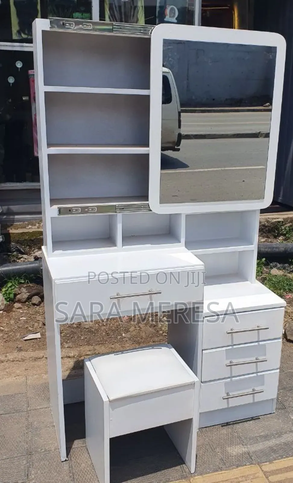 Dressing ,Kosmo Maskemecha