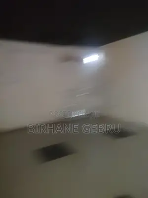 Space Rent for Cafe .Resturant Beauty Salon and Office