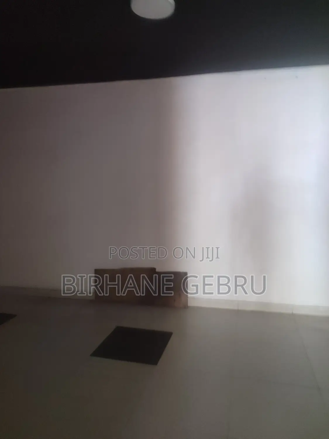 Space Rent for Cafe .Resturant Beauty Salon and Office