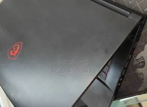 New Laptop MSI Katana 15 16GB Intel Core I7 HDD+SSD 1T