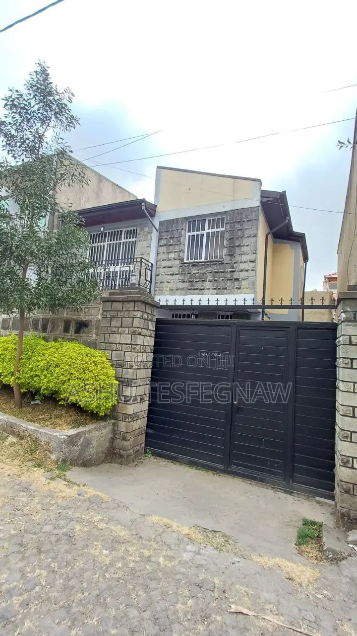 Furnished 3bdrm Apartment in Bole for sale