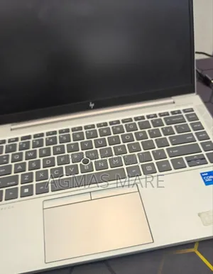 New Laptop HP EliteBook 840 G8 16GB Intel Core I5 SSD 512GB