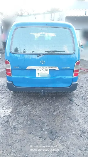 Toyota HiAce 2008 Blue