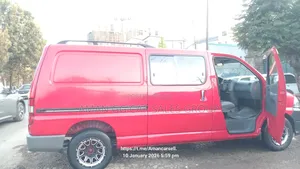 Toyota HiAce 2008 Red