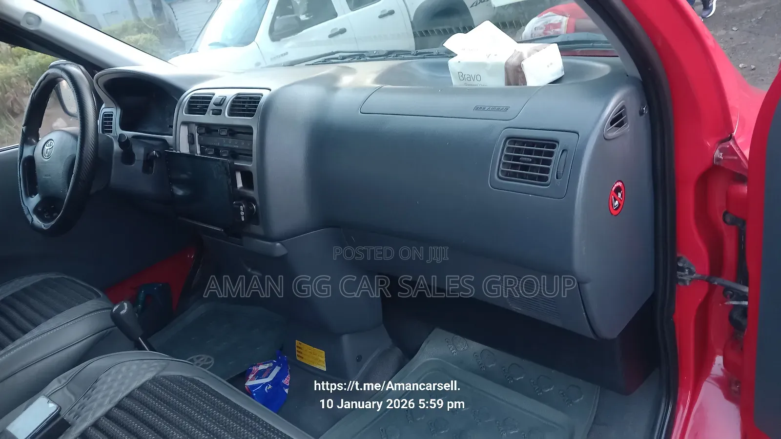 Toyota HiAce 2008 Red