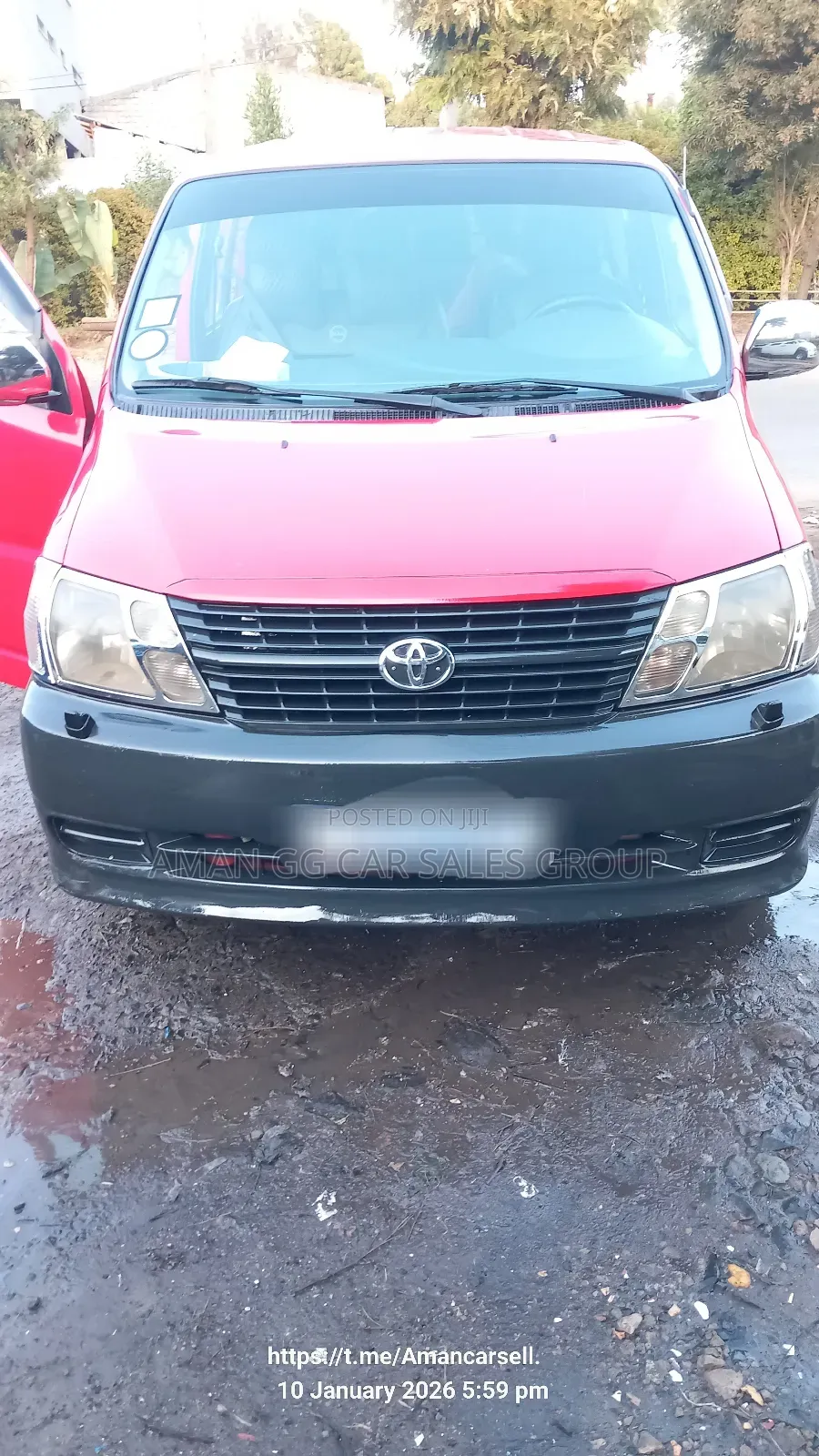 Toyota HiAce 2008 Red