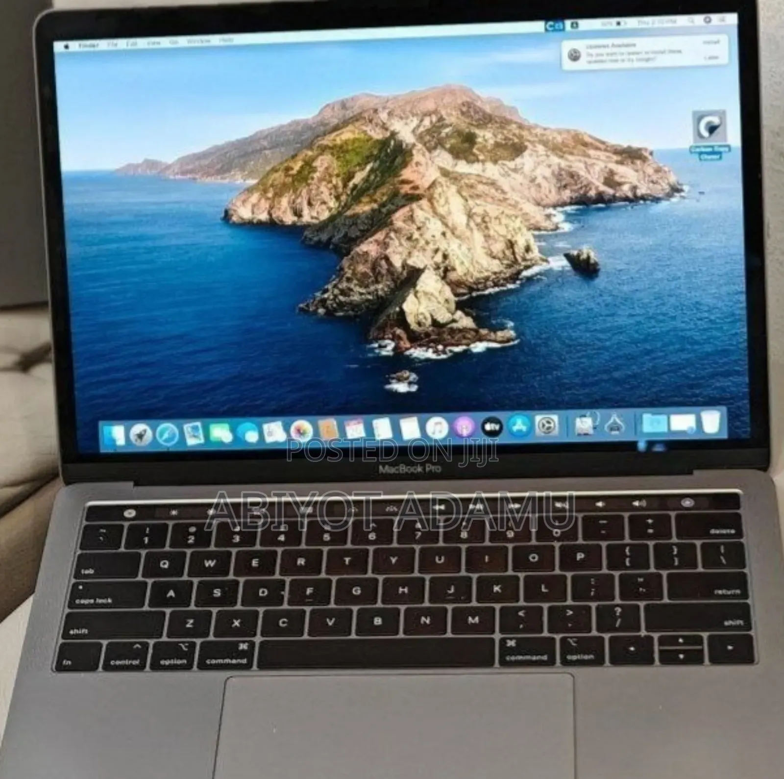 New Laptop Apple MacBook Pro 2019 16GB Intel Core I7 SSD 512GB