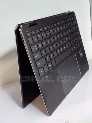 New Laptop HP Spectre X360 16GB Intel Core I7 SSD 1T