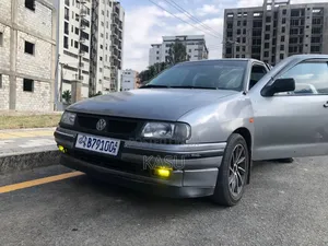 Volkswagen Polo 1.4 2001 Silver