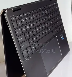 New Laptop HP Spectre 13 16GB Intel Core I7 SSD 1T