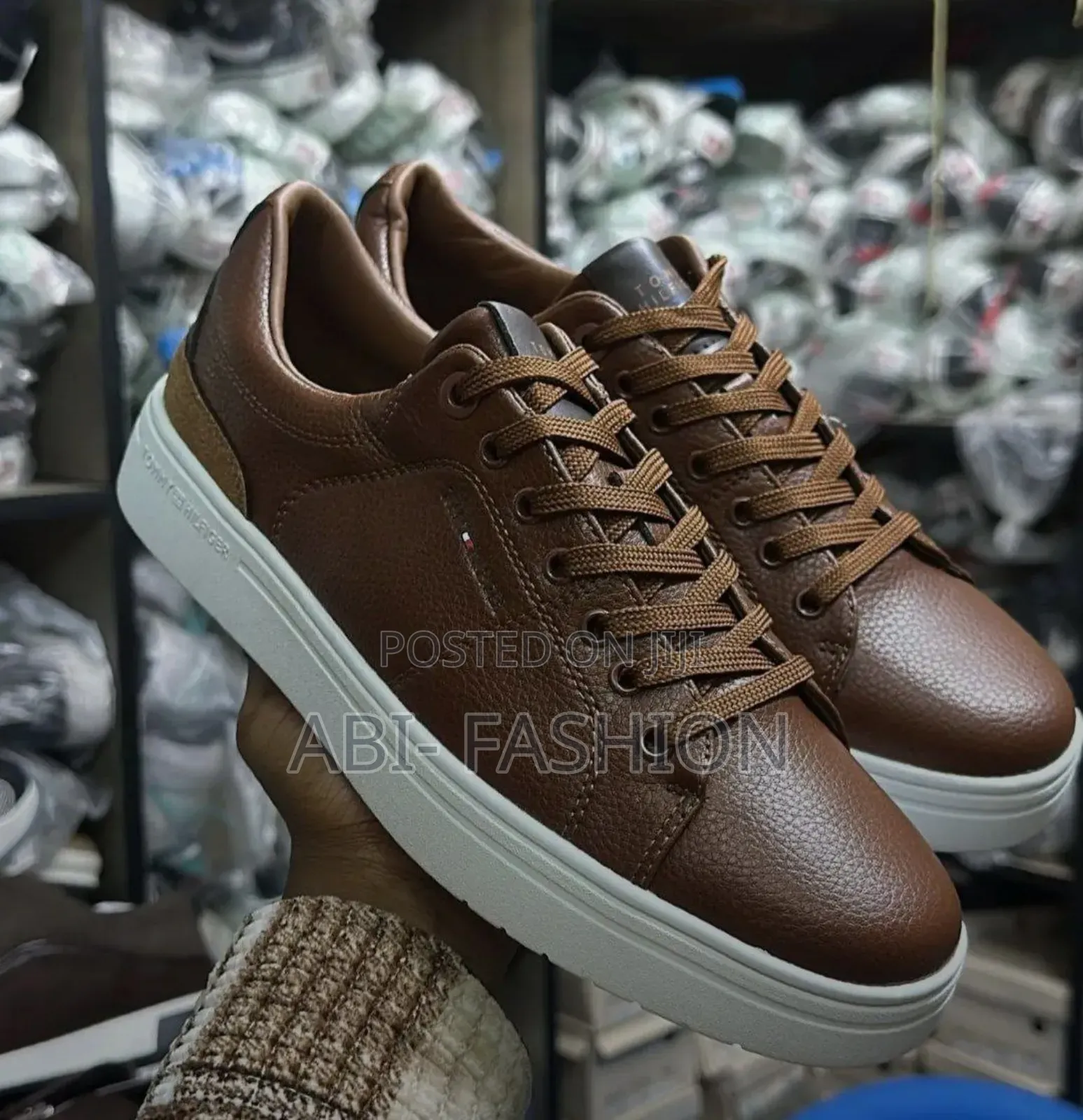 Tommyhilfiger Flat Made in Vietnam