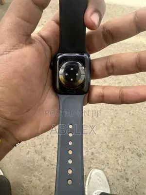 Apple Watch 8