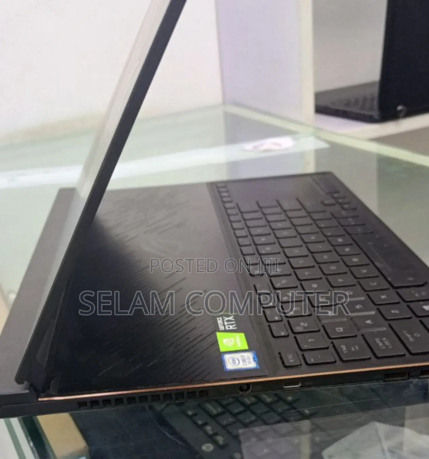 New Laptop Asus ROG Zephyrus G15 16GB Intel Core I7 SSD 512GB