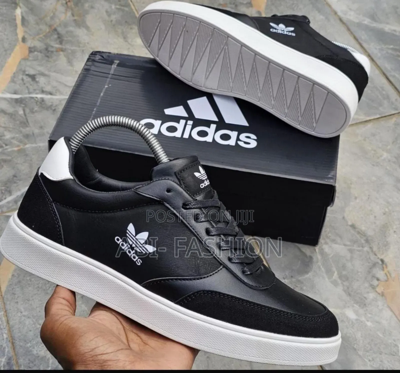 Adidas Flat Shoe Short