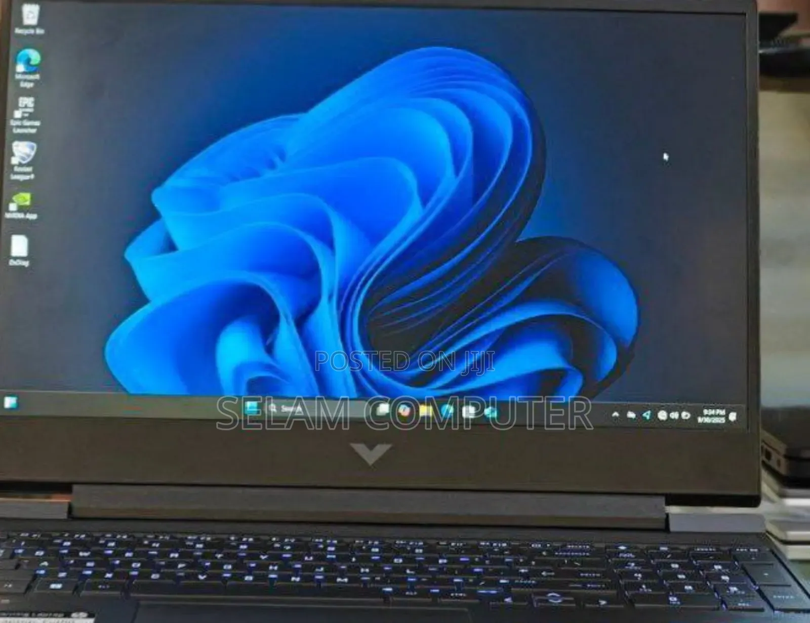 New Laptop HP Victus 15 16GB AMD Ryzen 7 SSD 512GB