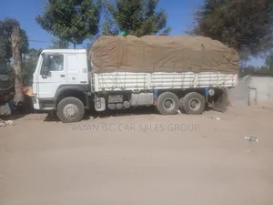 Cacion. 371. 1.6. Bank. Available