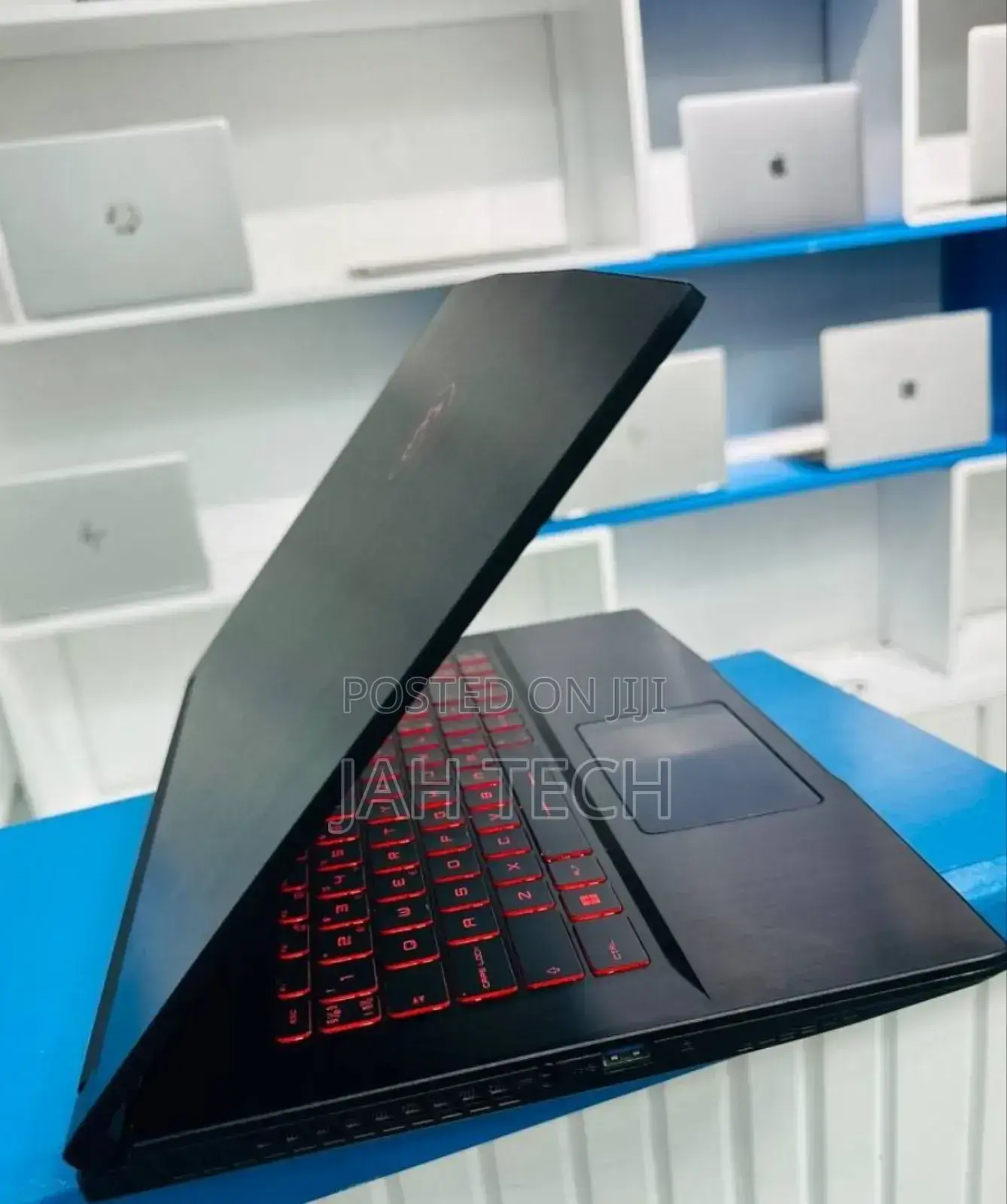 New Laptop MSI GF63 16GB Intel Core I5 SSD 512GB