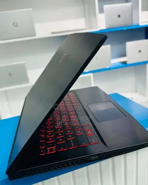 New Laptop MSI GF63 16GB Intel Core I5 SSD 512GB