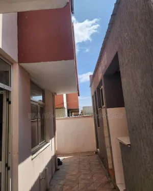 Furnished 6bdrm Townhouse/Terrace for sale