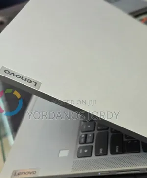 New Laptop Lenovo IdeaPad Flex 14 8GB AMD Ryzen 5 SSD 512GB