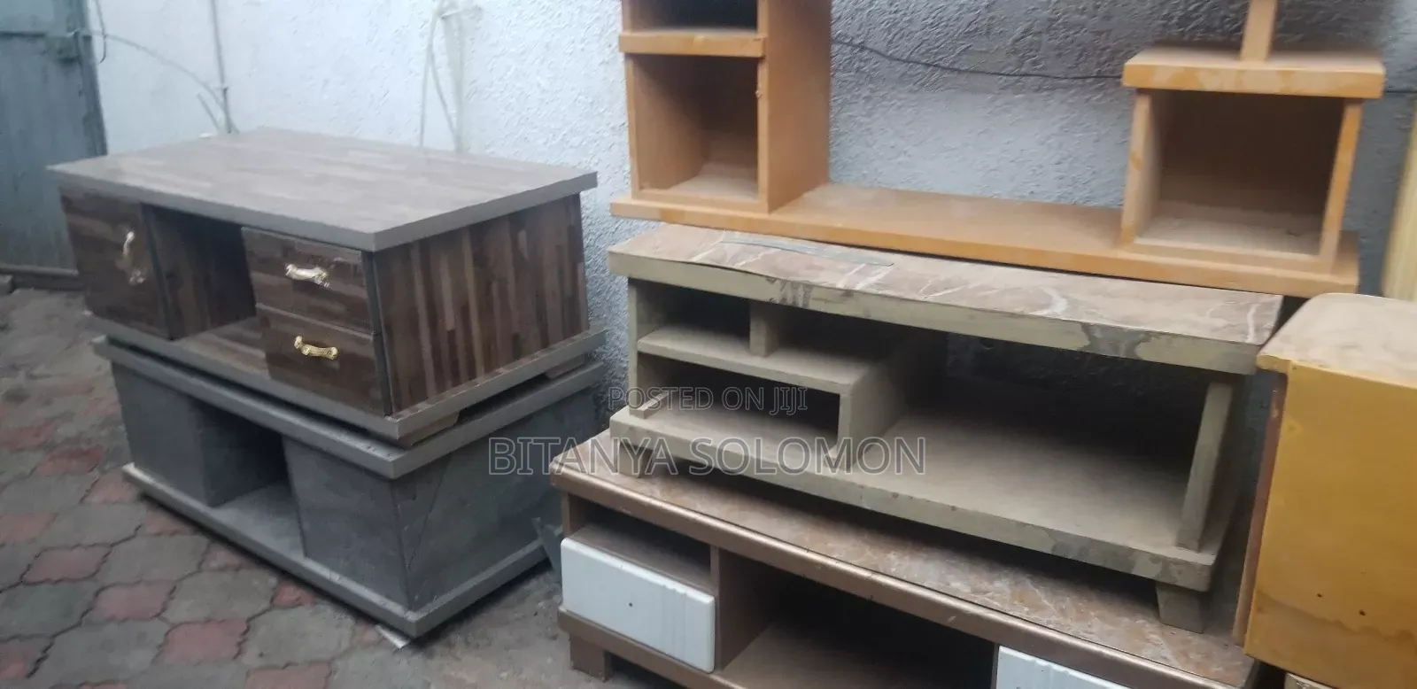 Tv Stand With Compartment