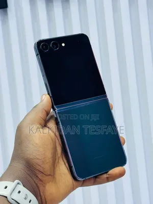 Samsung Galaxy Z Flip5 256 GB Black