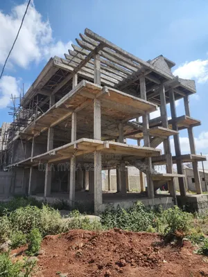 6bdrm Townhouse/Terrace in ለገጣፎ አካባቢ, Oromia-Finfinne for sale