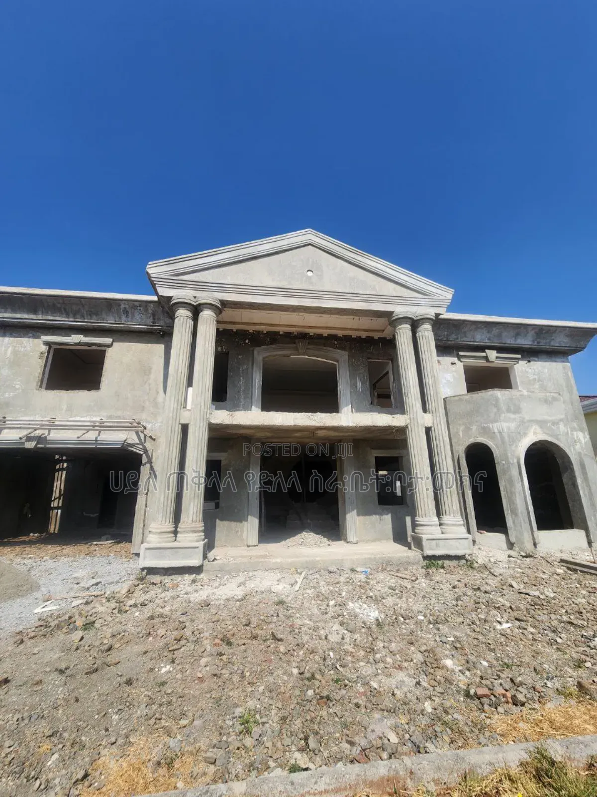 6bdrm House in ሲሲድ ሪልስተት ኮምፋውንድ ውስጥ, Oromia-Finfinne for sale