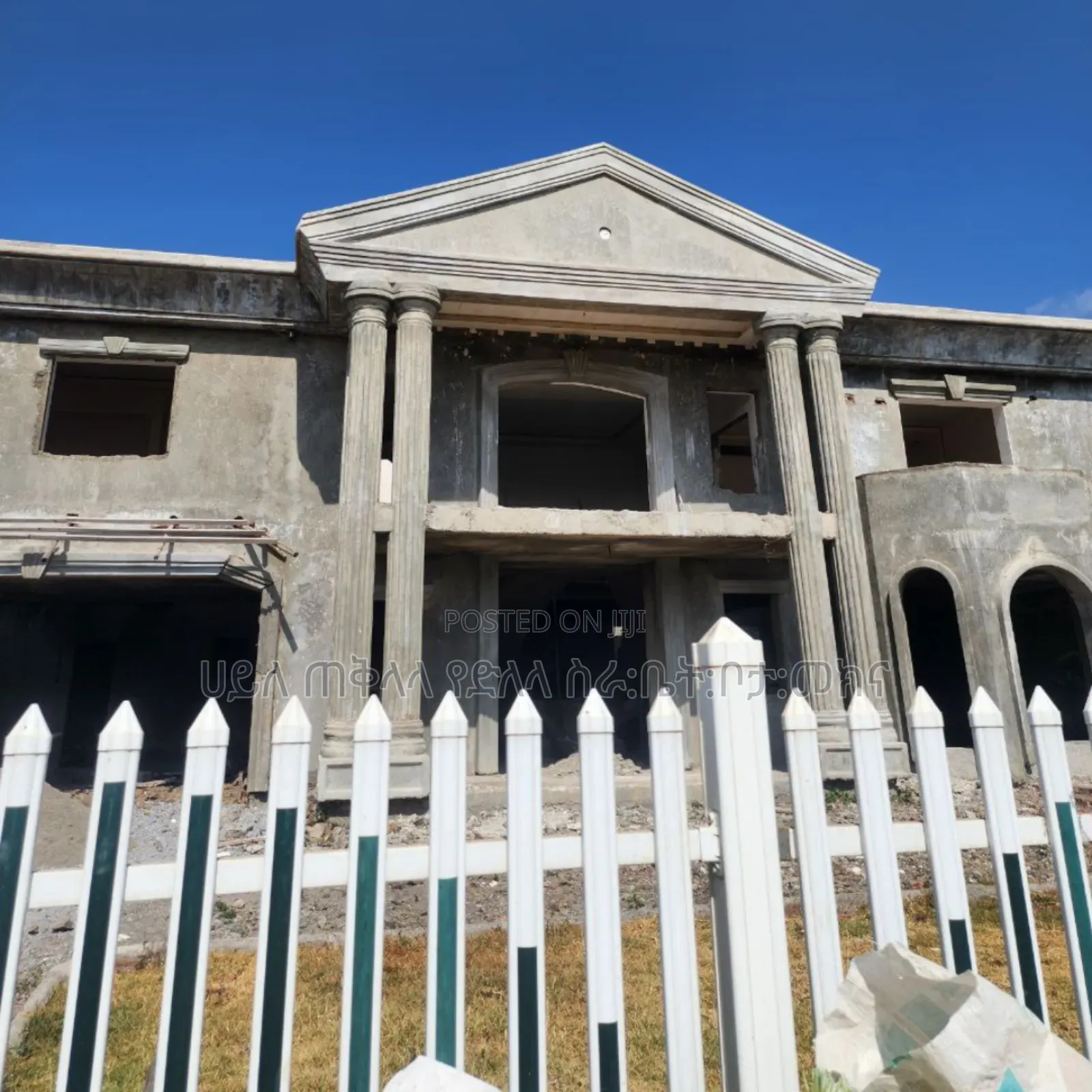 6bdrm House in ሲሲድ ሪልስተት ኮምፋውንድ ውስጥ, Oromia-Finfinne for sale